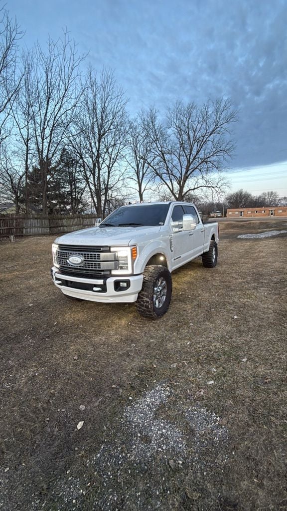 2019 Ford F-250SD Lariat