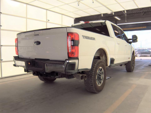 2025 Ford F-250SD Lariat