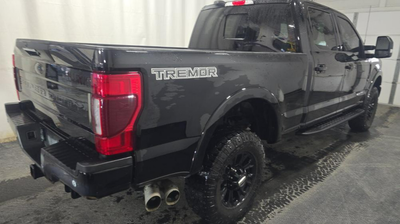 2022 Ford F-250SD Lariat Tremor