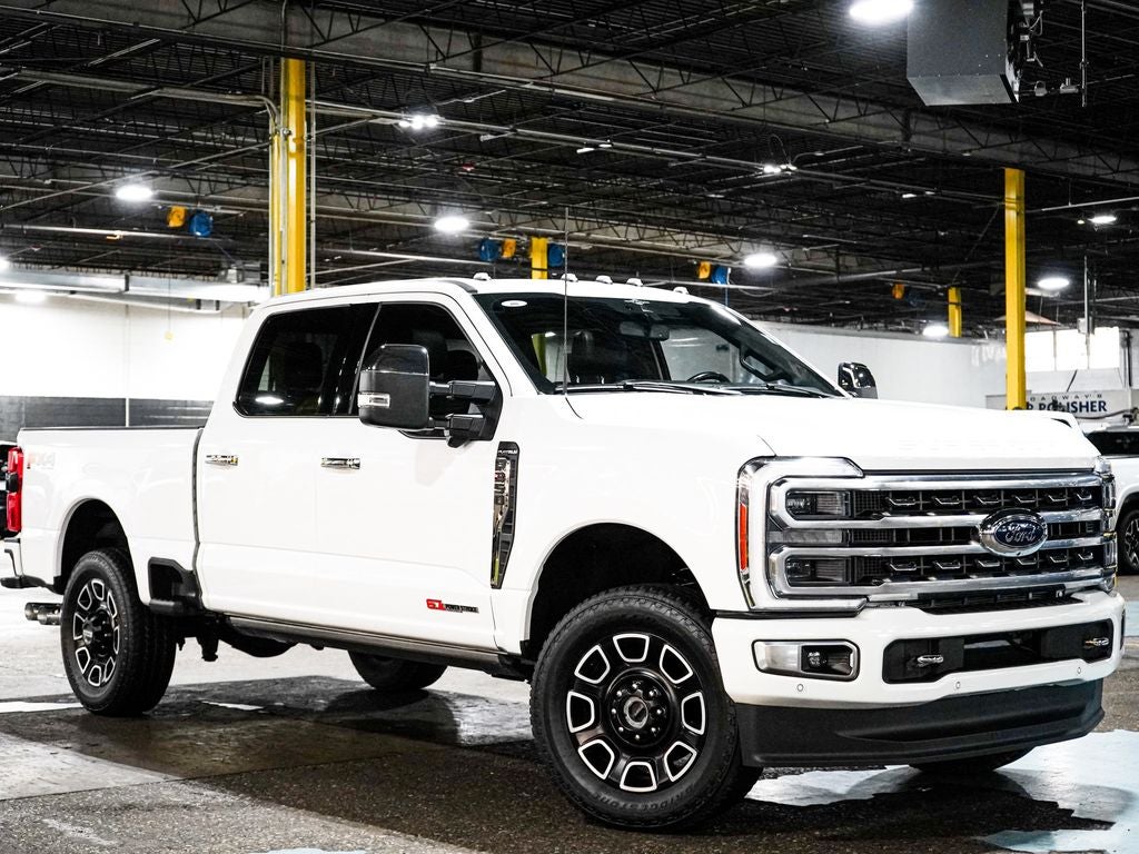 2023 Ford F-350SD Platinum