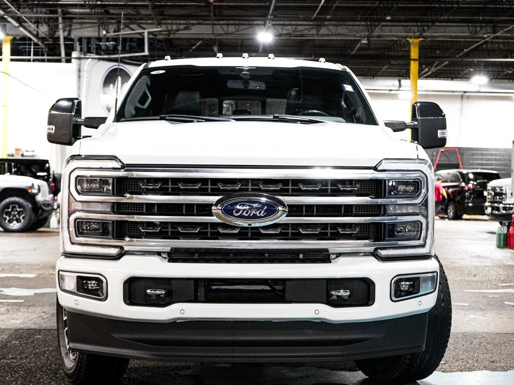 2023 Ford F-350SD Platinum