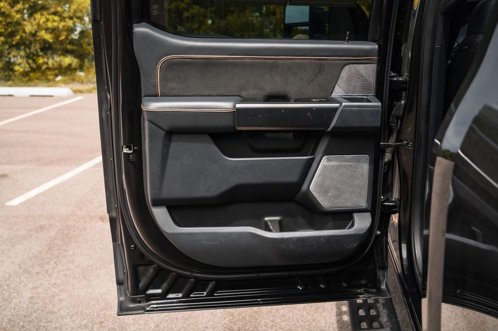 2023 Ford F-350SD Platinum