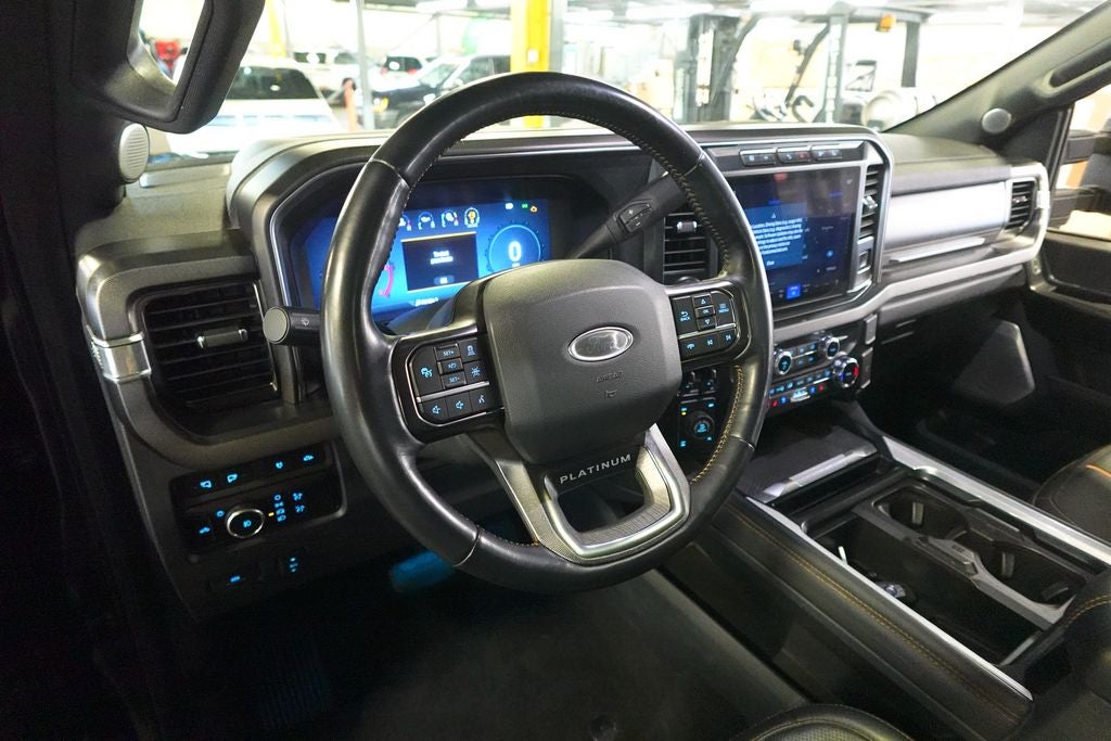 2023 Ford F-350SD Platinum