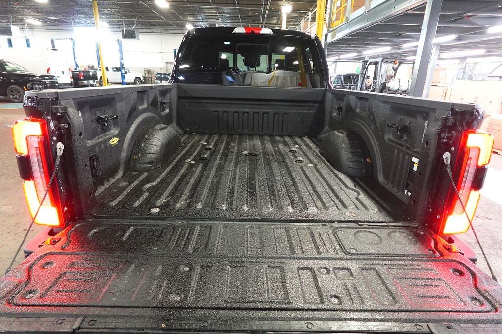 2023 Ford F-350SD Platinum