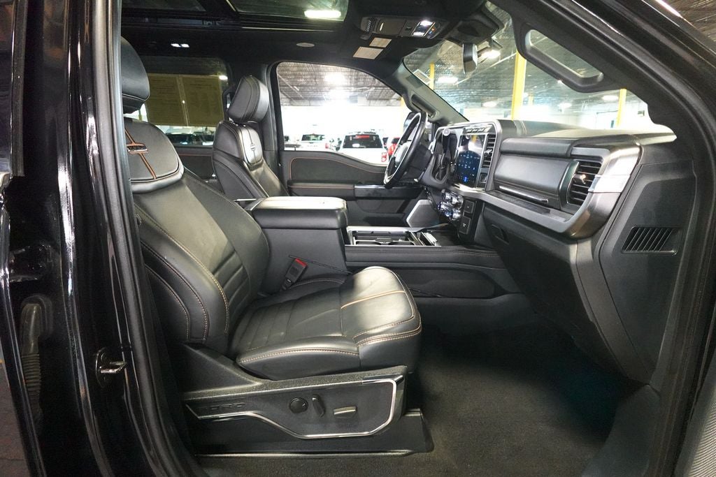 2023 Ford F-350SD Platinum