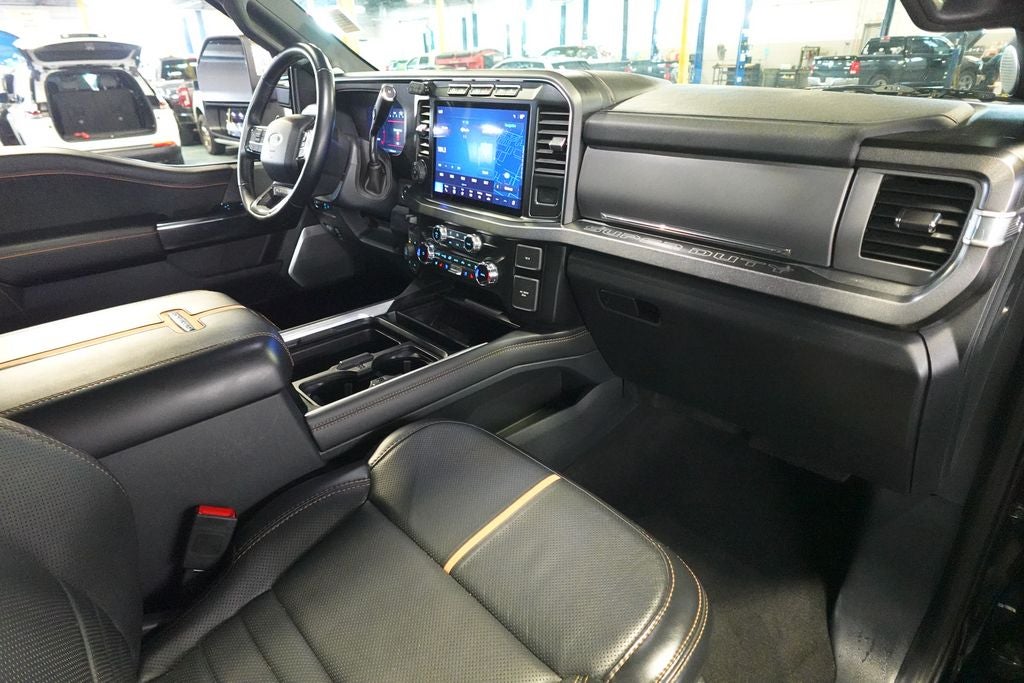 2024 Ford F-350SD Platinum