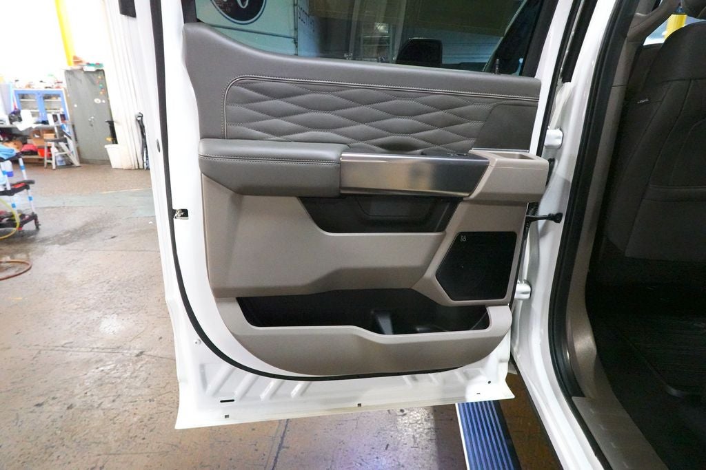 2025 Ford F-350SD Platinum