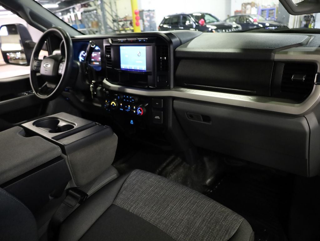 2024 Ford F-350SD XLT