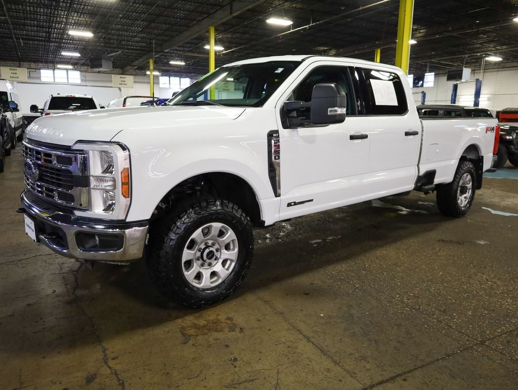 2024 Ford F-350SD XLT