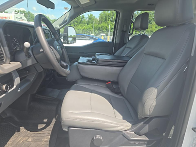 2023 Ford F-350SD XL