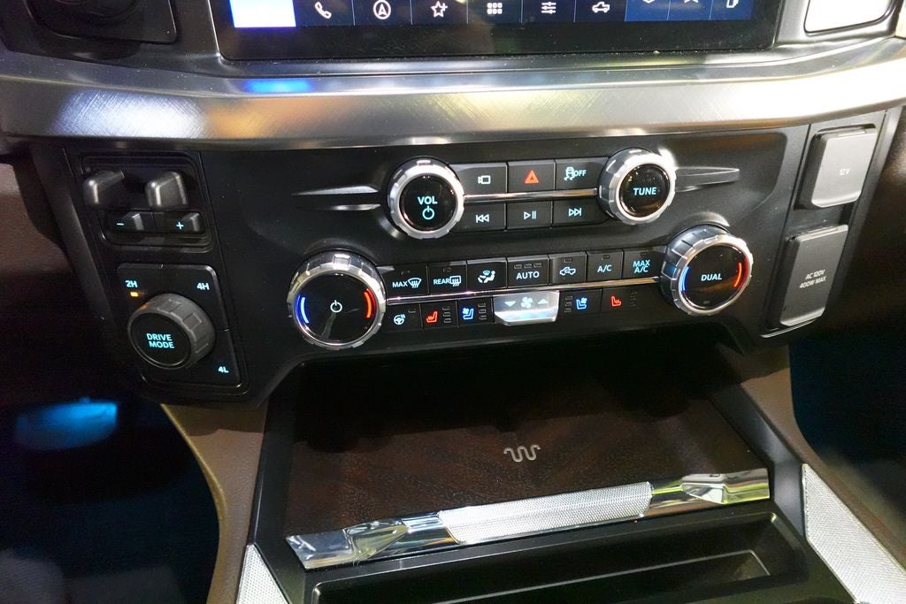 2025 Ford F-450SD King Ranch DRW