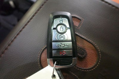 2025 Ford F-450SD King Ranch DRW