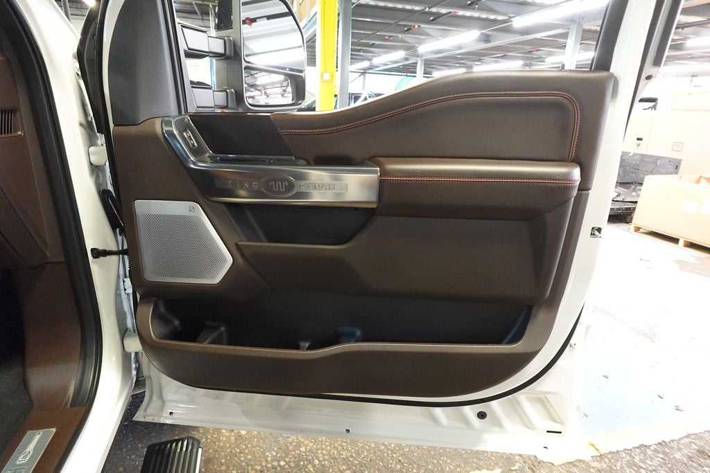 2025 Ford F-450SD King Ranch DRW