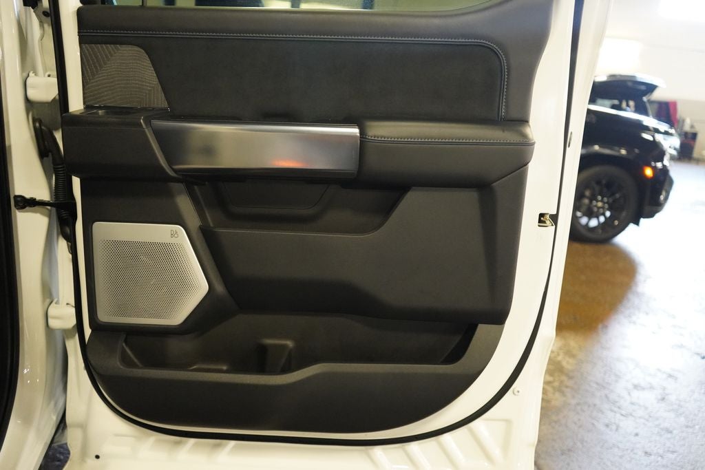 2025 Ford F-450SD Platinum