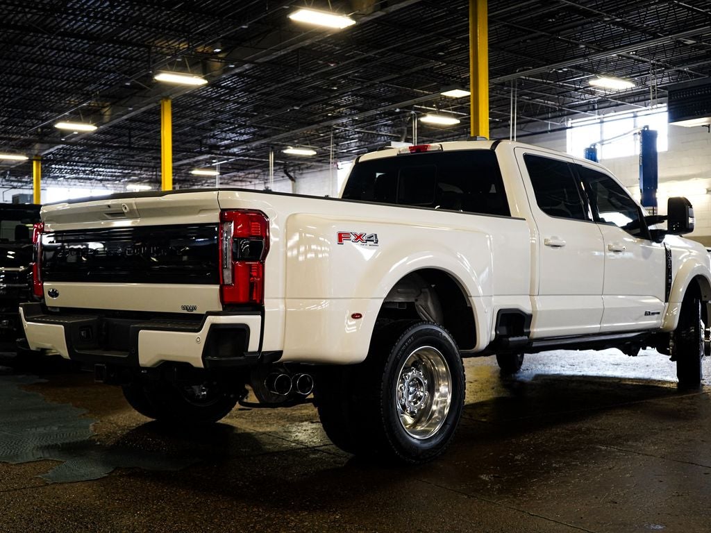 2025 Ford F-450SD Platinum