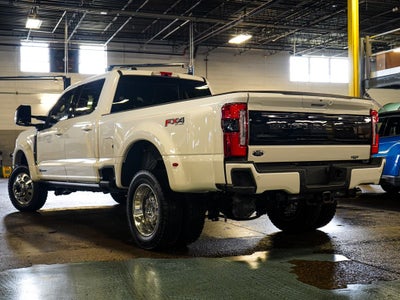 2025 Ford F-450SD Platinum