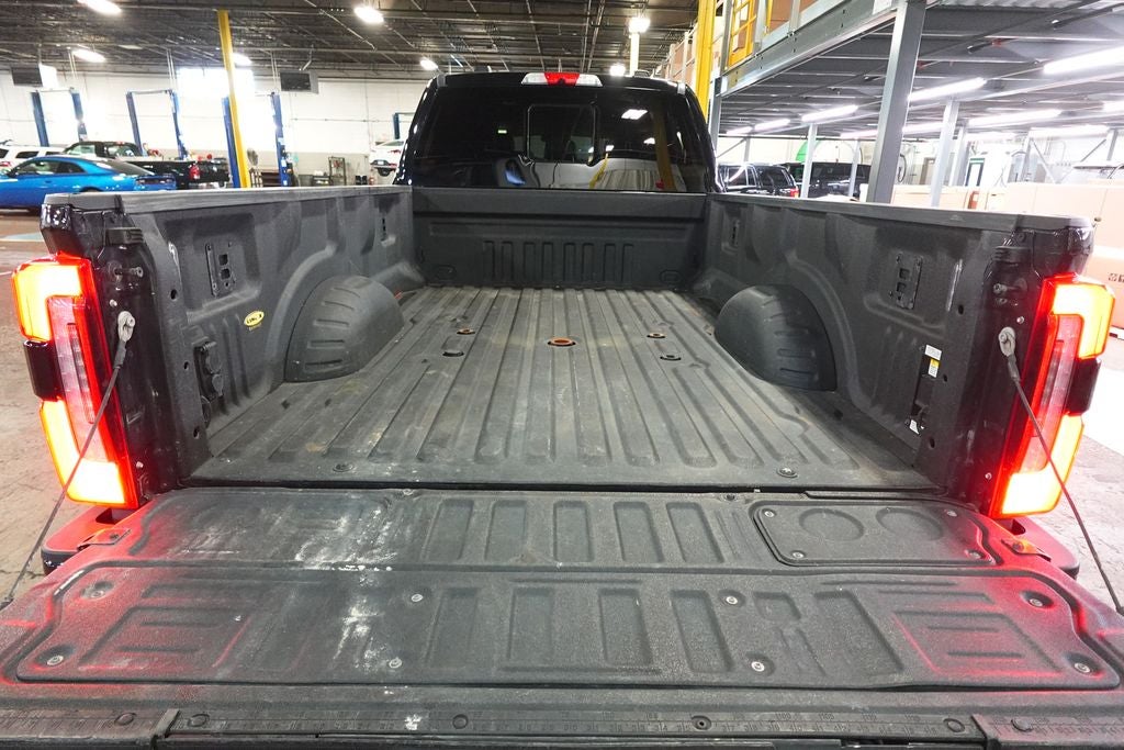 2023 Ford F-450SD Platinum