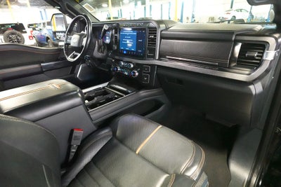 2023 Ford F-450SD Platinum