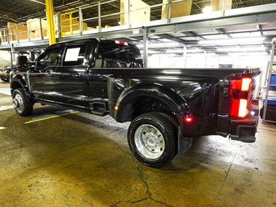 2023 Ford F-450SD Platinum