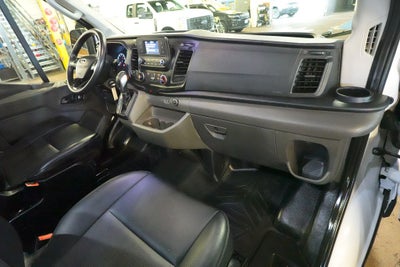 2022 Ford Transit-250 Base