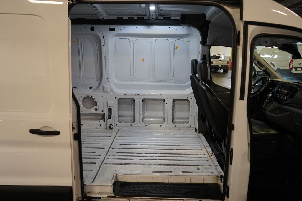 2023 Ford Transit-250 Base