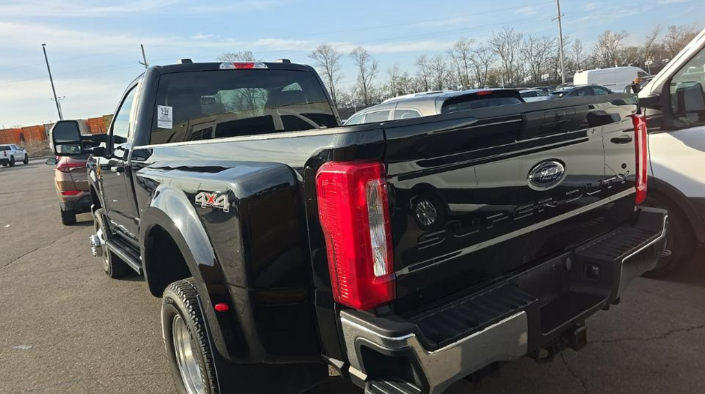 2023 Ford F-350SD XLT