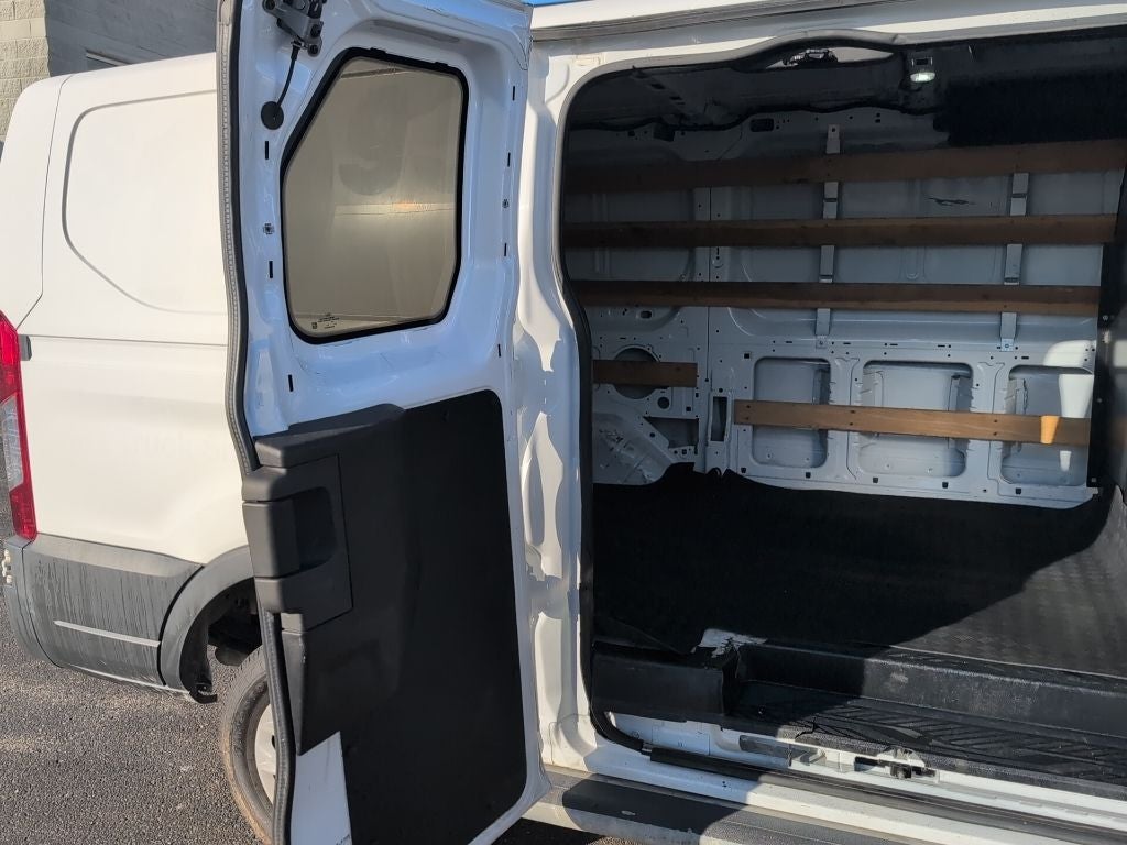 2018 Ford Transit-250 Base