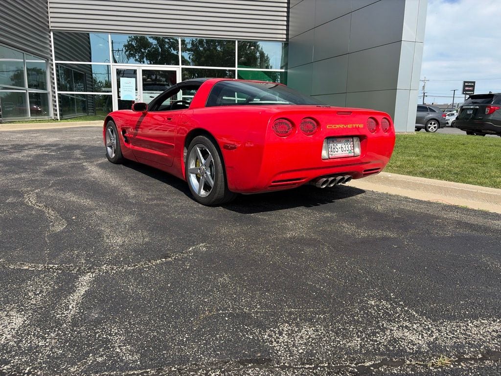 2000 Chevrolet Corvette Base