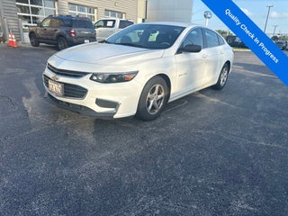 2017 Chevrolet Malibu LS 1LS