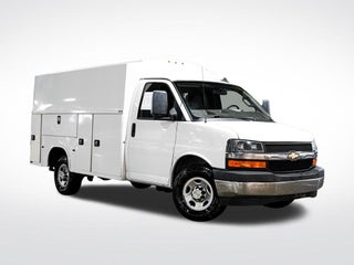 2023 Chevrolet Express 3500 Work Van Cutaway