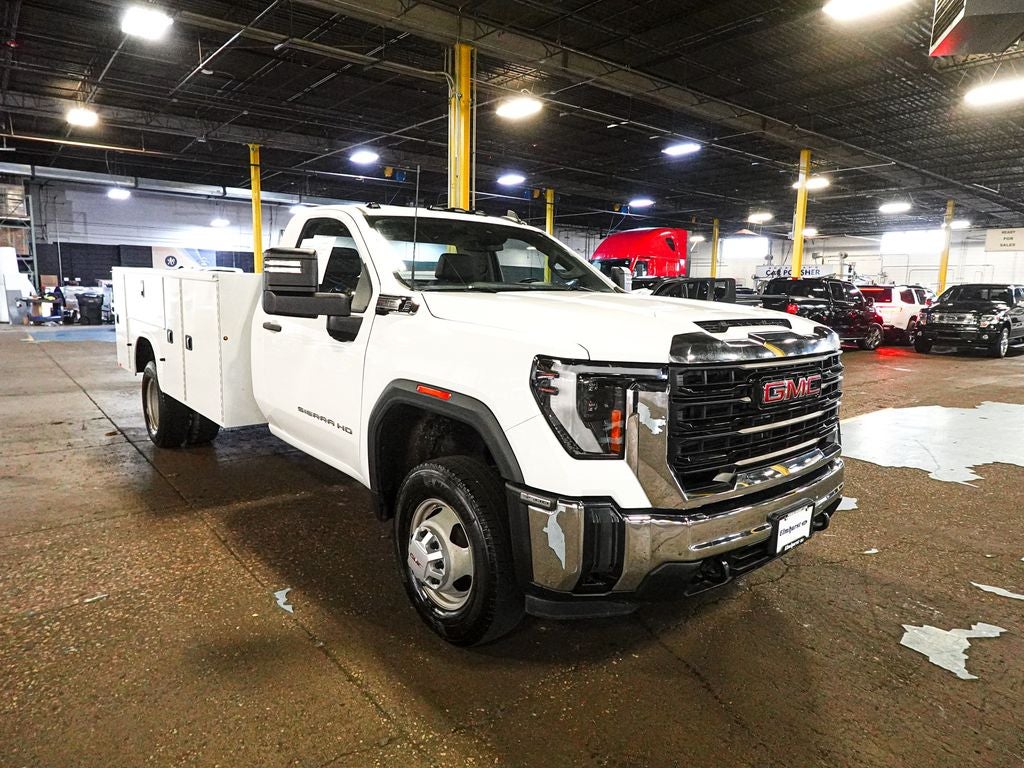 2024 GMC Sierra 3500HD Pro 171 WB