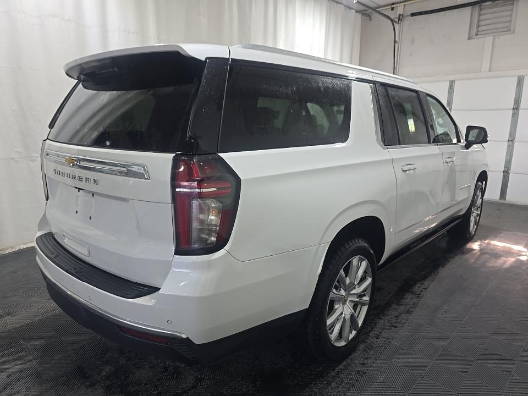 2024 Chevrolet Suburban High Country