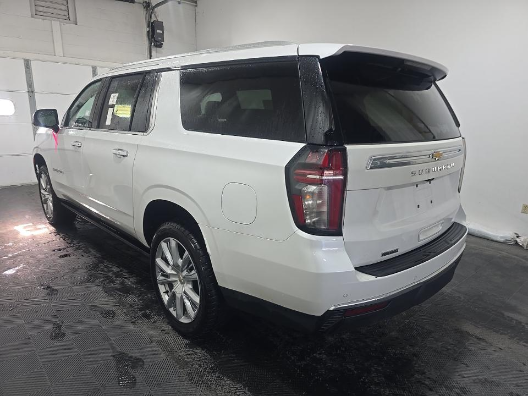 2024 Chevrolet Suburban High Country