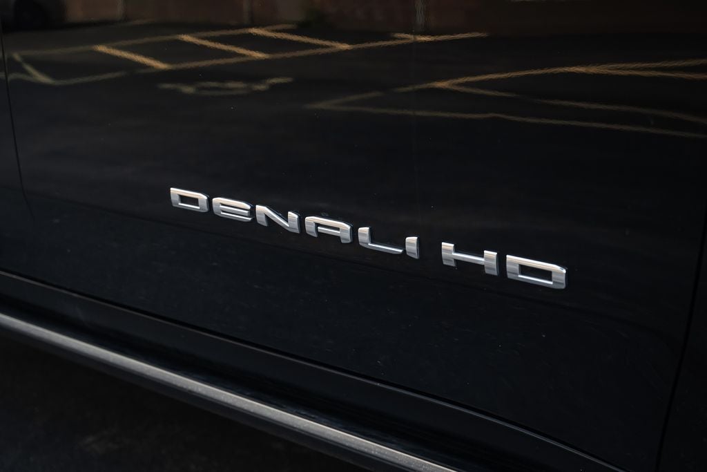 2025 GMC Sierra 2500HD Denali