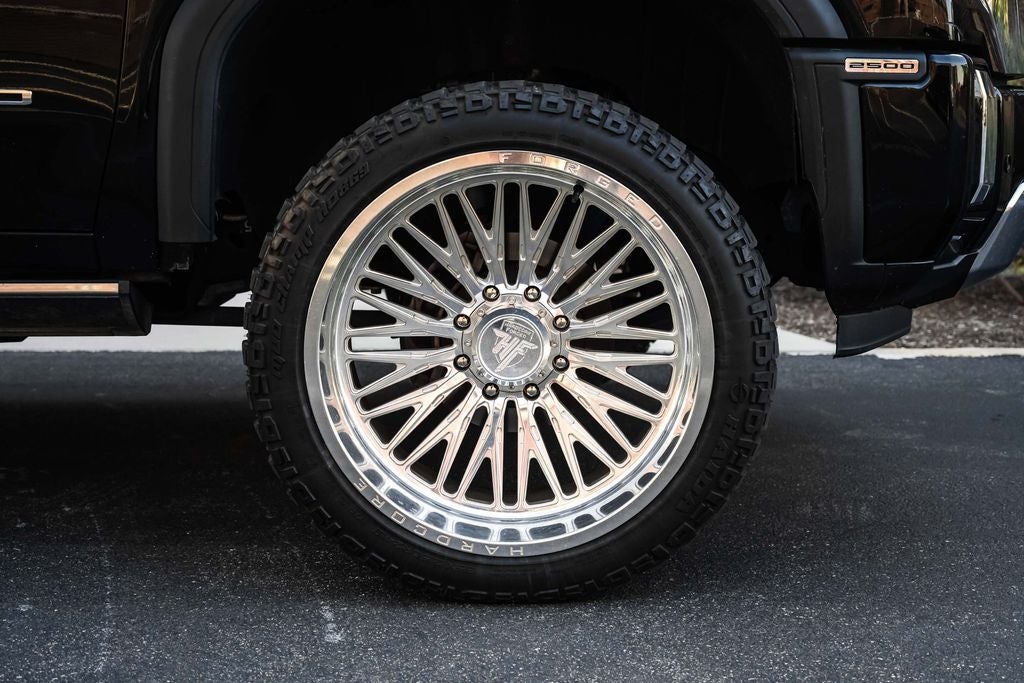 2025 GMC Sierra 2500HD Denali