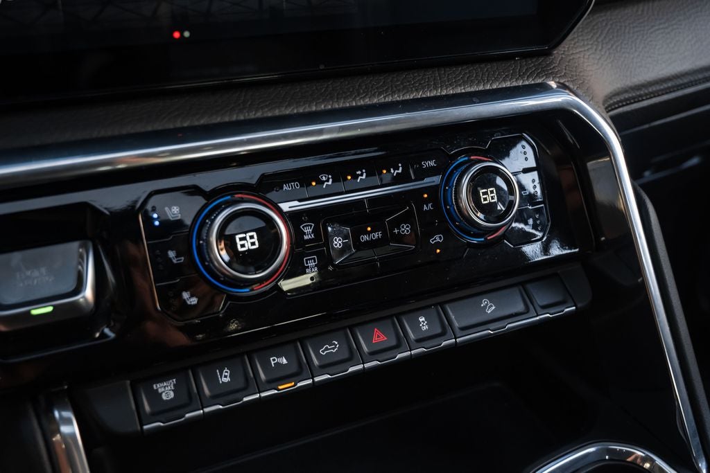2025 GMC Sierra 2500HD Denali
