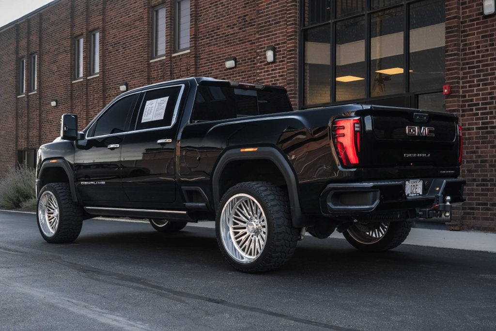 2025 GMC Sierra 2500HD Denali