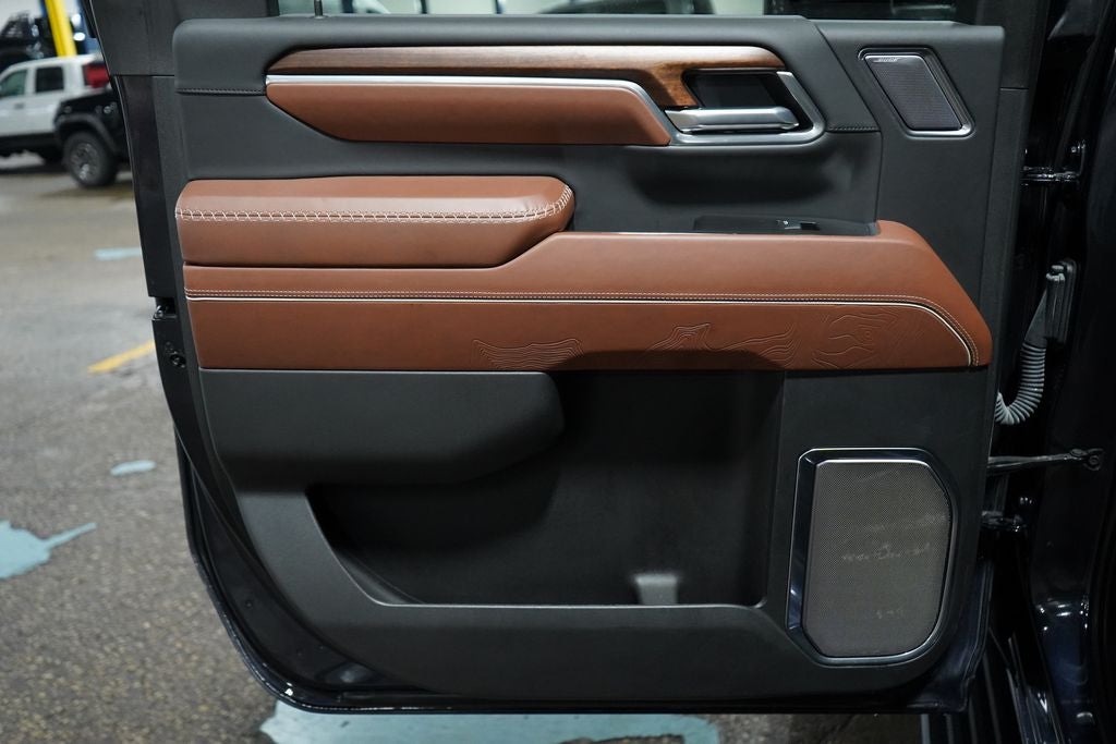 2025 GMC Sierra 2500HD Denali Ultimate