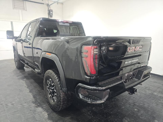 2025 GMC Sierra 2500HD AT4X