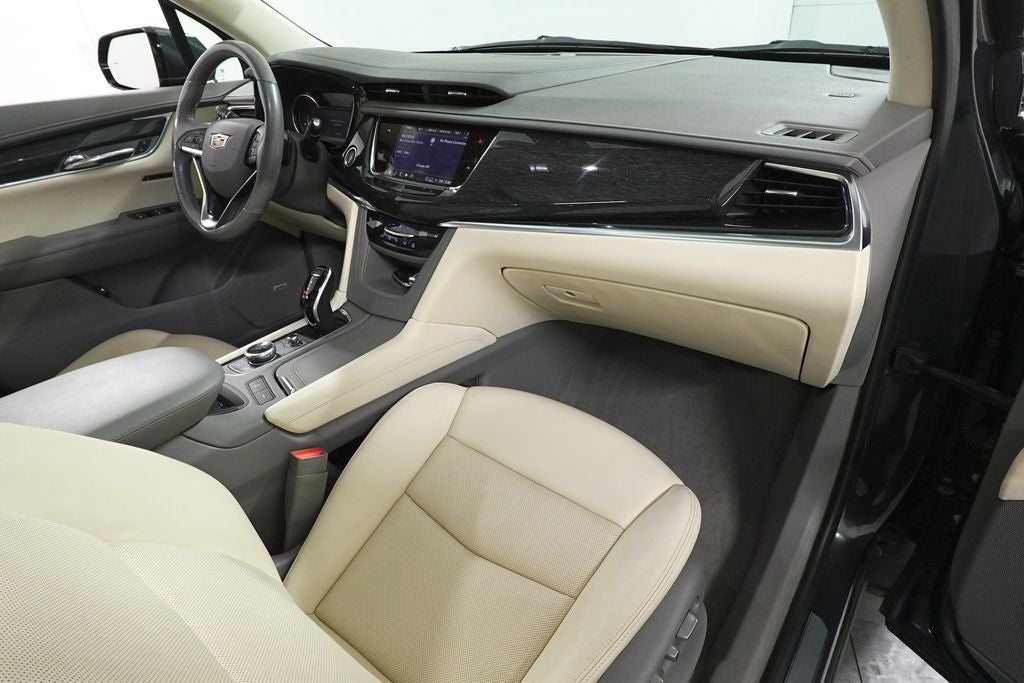 2021 Cadillac XT6 Premium Luxury