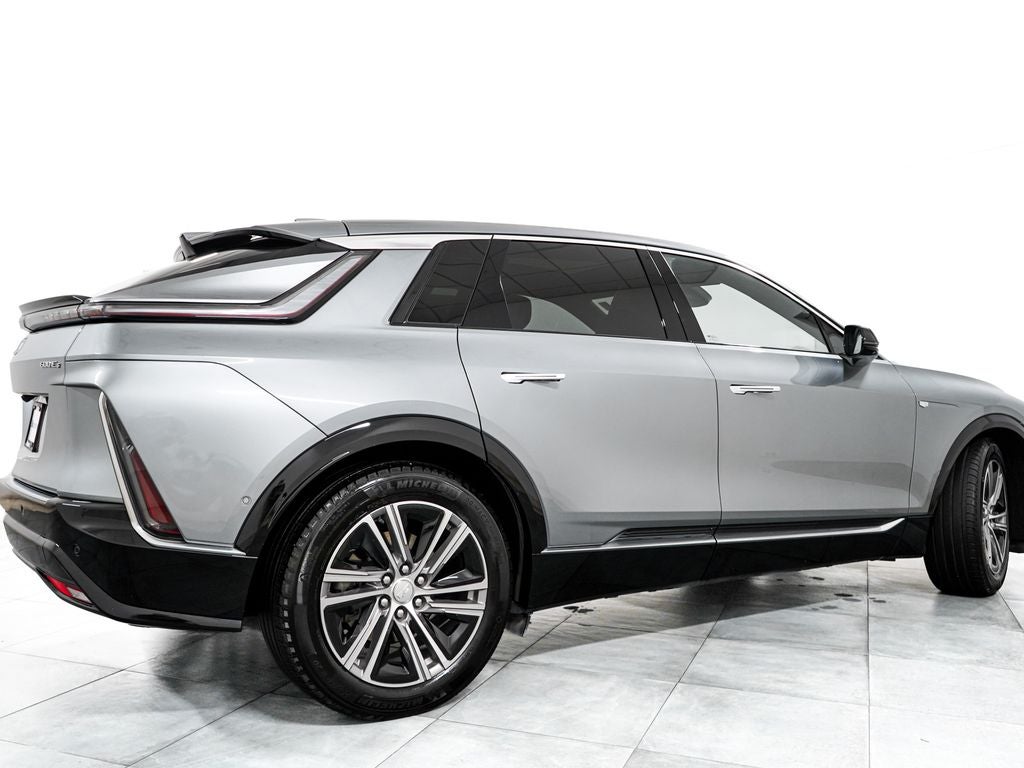 2024 Cadillac LYRIQ Luxury