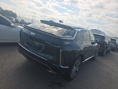 2024 Cadillac LYRIQ Luxury