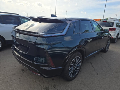 2024 Cadillac LYRIQ Sport
