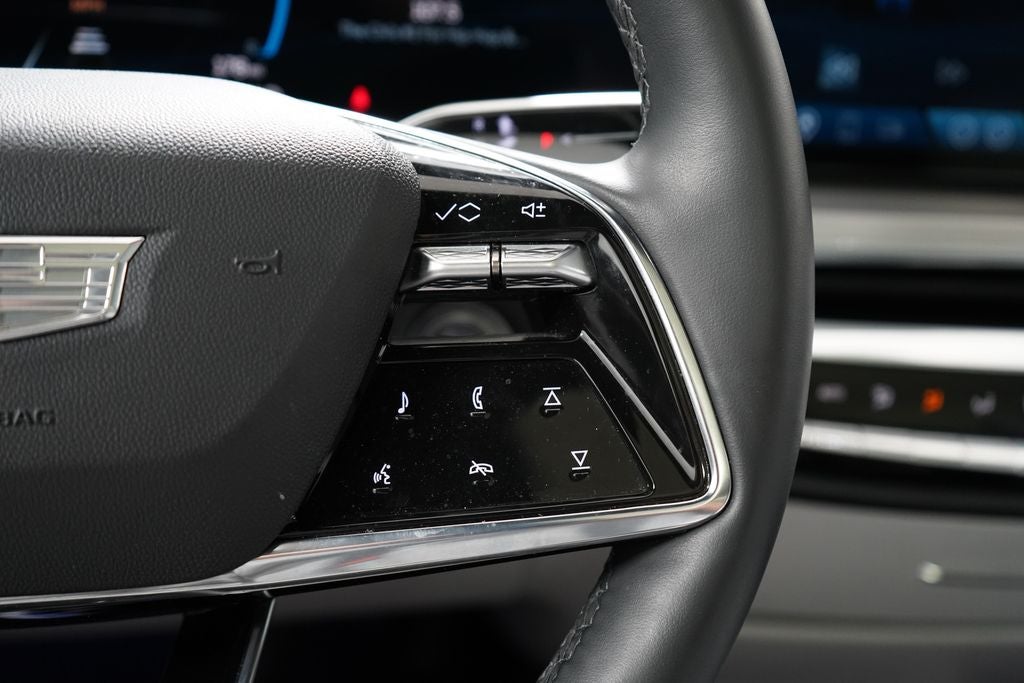 2024 Cadillac LYRIQ Sport