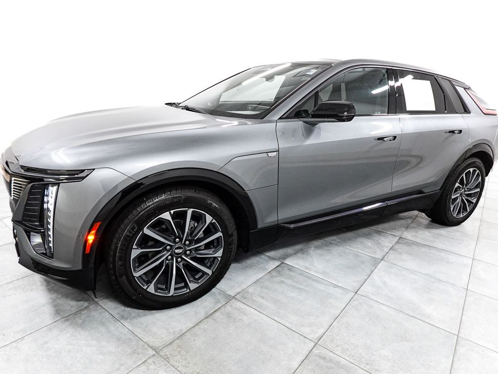 2024 Cadillac LYRIQ Sport