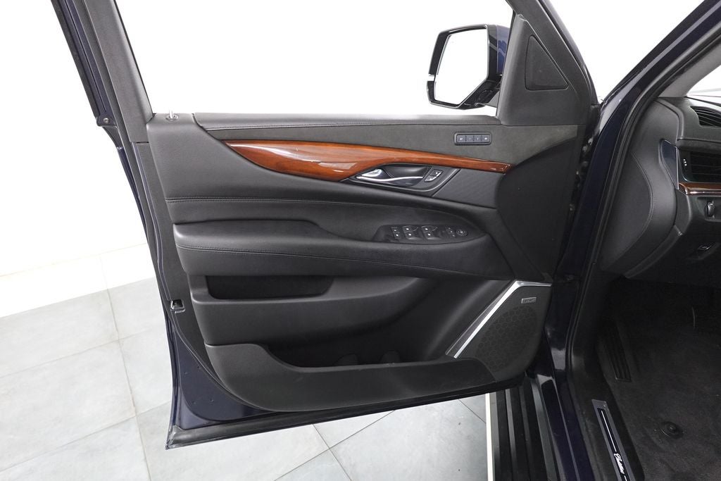 2020 Cadillac Escalade ESV Premium