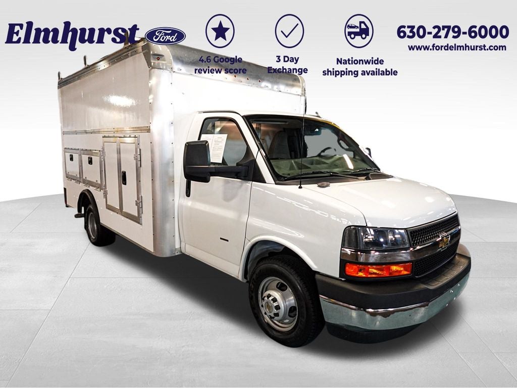 2022 Chevrolet Express 3500 Work Van Cutaway