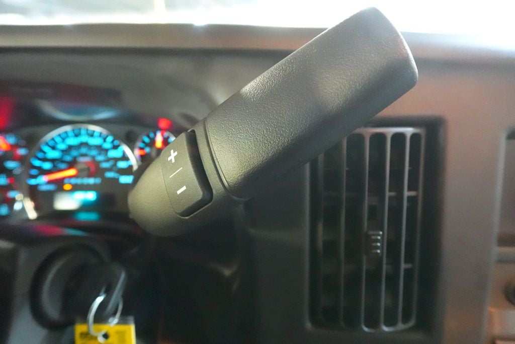 2022 Chevrolet Express 3500 Work Van Cutaway