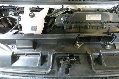 2022 Chevrolet Express 3500 Work Van Cutaway