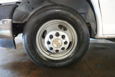 2022 Chevrolet Express 3500 Work Van Cutaway